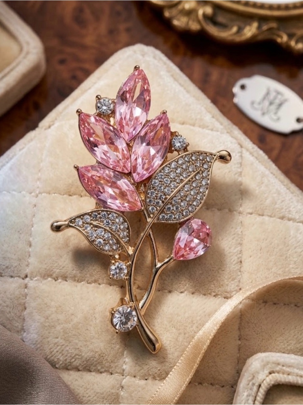 Sparkling Pink Marquise Crystal Leaf Brooch New